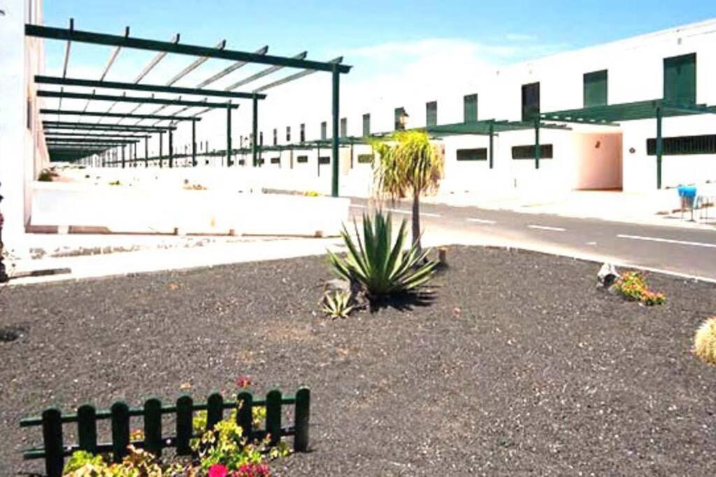 White Beach Villa Playa Blanca  Exterior photo